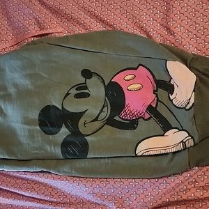 NWOT Mickey Mouse Capri XXL